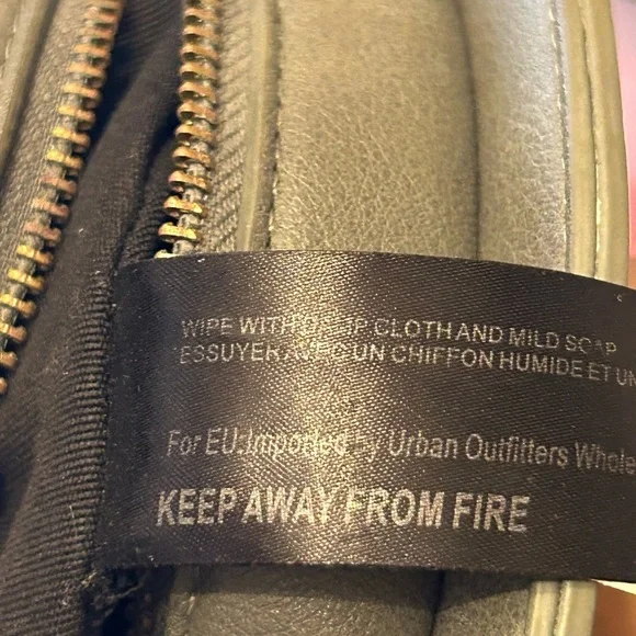 Anthropologie Gray Chained Circle Crossbody Bag - Picture 7 of 13